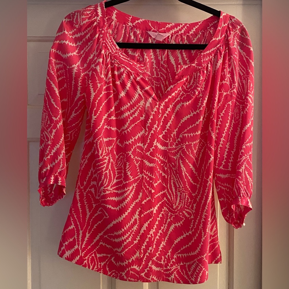 Lilly Pulitzer Show Me Your Stripes Moxy Top - EUC, perfect!
